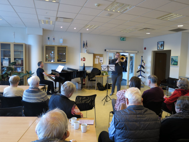 T�nleikar � Hlymsd�lum